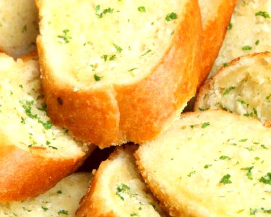 Order Garlic Bread food online from The Mad Claw store, Rancho Cucamonga on bringmethat.com