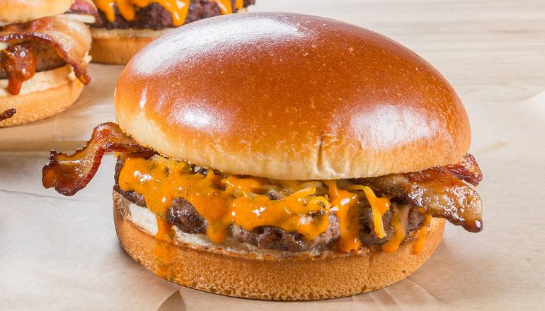 Order Carolina Ranch Burger food online from Wing Zone store, Jacksonville on bringmethat.com