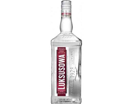 Order Luksusowa Potato, 750mL vodka (40% ABV) food online from Woodbury Wine & Spirits store, ORLANDO on bringmethat.com