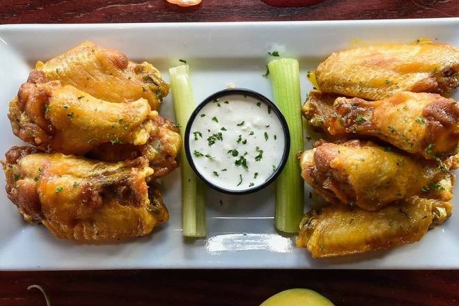 Order Traditional Wings food online from Boombozz Taphouse store, Louisville on bringmethat.com