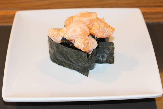 Order Scallop with Smelt Egg and mayonnaise Sauce (2 pcs) food online from Sushi King store, Santa Monica on bringmethat.com