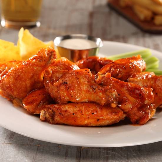Order Large Wings food online from Hickory Tavern store, Columbia on bringmethat.com