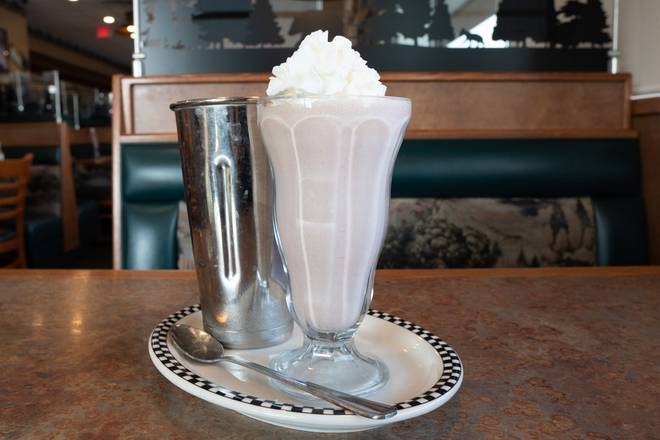 Order Milkshake food online from Black Bear Diner store, Rohnert Park on bringmethat.com