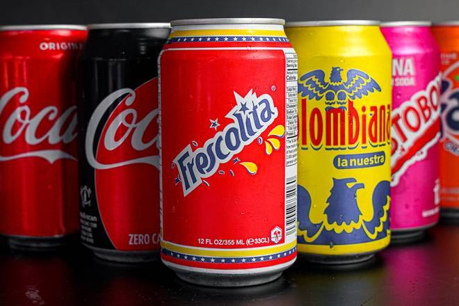 Order Refresco (Soda) food online from Sabor Venezolano Kendall store, Miami on bringmethat.com