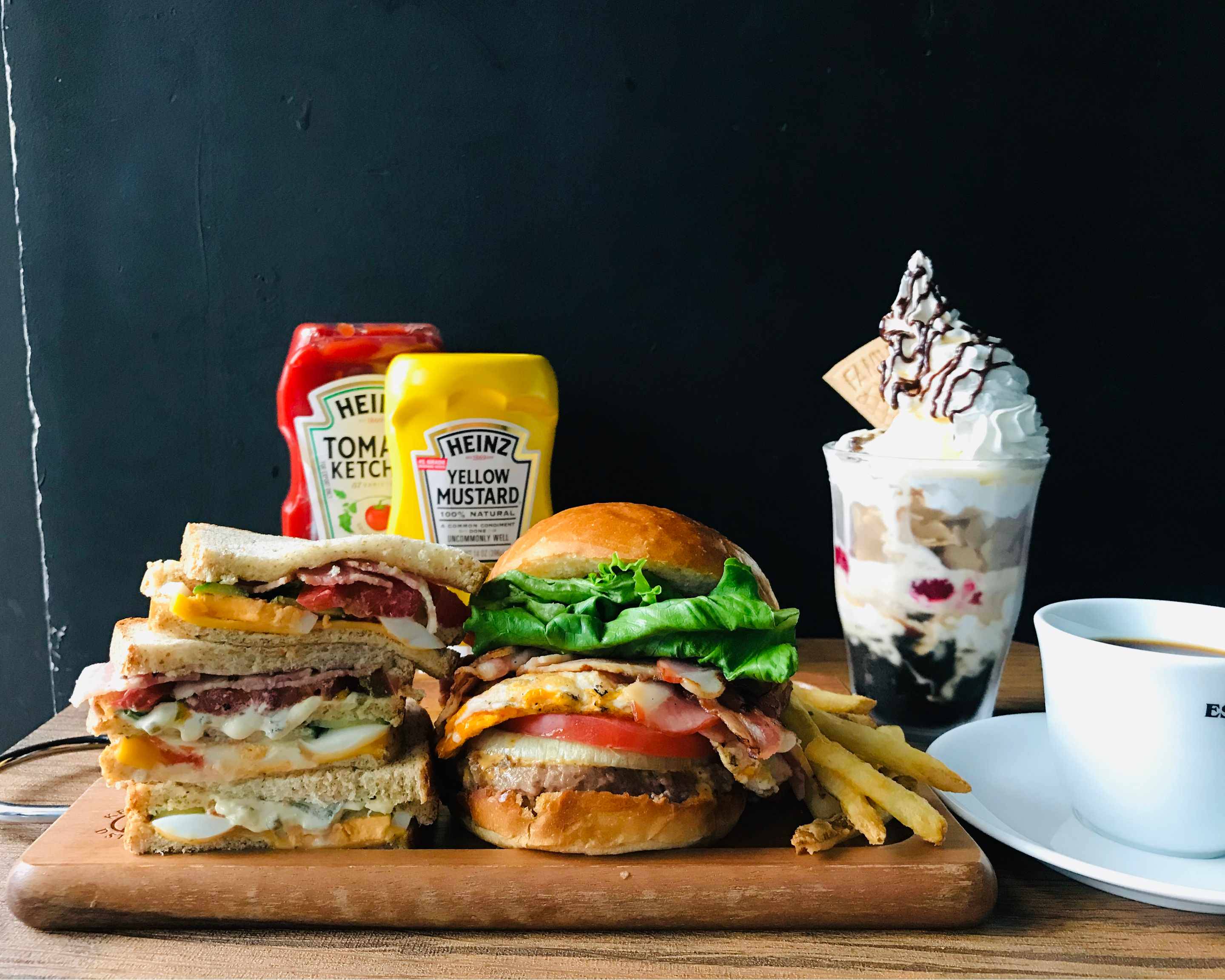 東京でのお洒落なカフェランチ ハンバーガーとライス プレート専門店 チェルシーカフェ渋谷店 Chelsea Cafe Shibuyaの宅配 出前 デリバリーを注文 テイクアウトメニューと値段 ウーバーイーツ