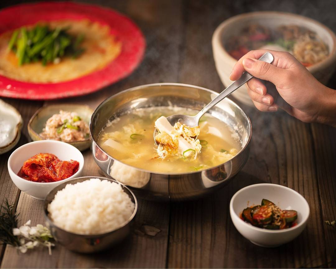 韓国家庭料理プゴク テグ Korean home cooked meal pugoku teguの出前・宅配・テイクアウトメニュー | ウーバーイーツ