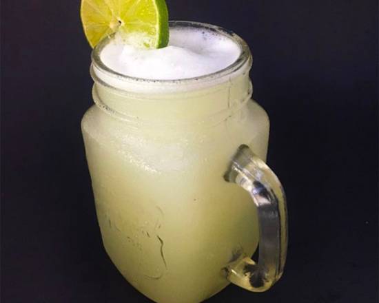 Order Limonada Frappe  (16 oz) ! food online from Arepa One store, Hialeah on bringmethat.com