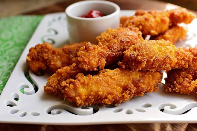 Order Chicken Fingers Express/Chicken Fingers Classico food online from Express Pie Parlor store, Melbourne on bringmethat.com