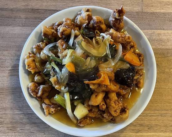 Order Spicy Fried Chicken food online from House of joy store, La Crescenta on bringmethat.com