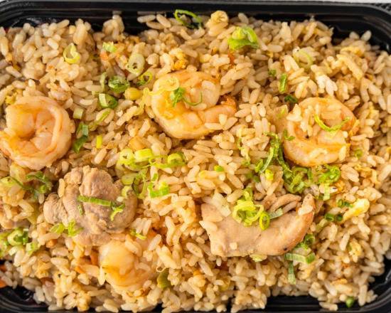 Order Combo Fried Rice food online from Hiro's Sushi Express South store, Miami on bringmethat.com