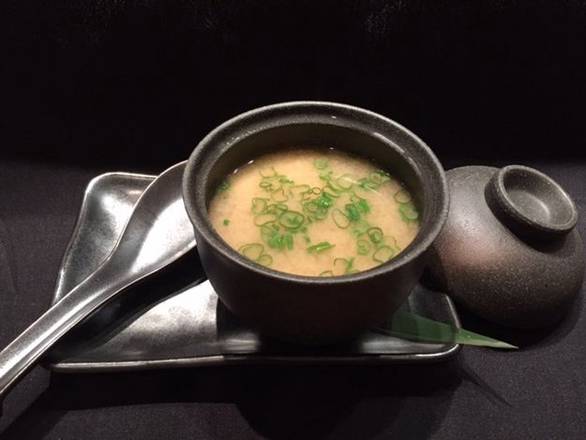 Order Miso Soup with Tofu food online from Nobu Miami store, Miami Beach on bringmethat.com