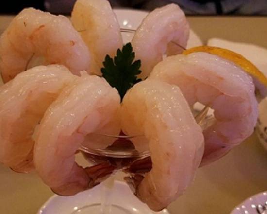 Order Jumbo﻿ Shrimp Cocktail food online from Parc Oasis store, New York on bringmethat.com