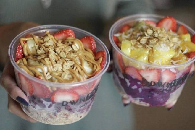 Order Granola Lovers Bowl food online from Dwntwn Social store, Tampa on bringmethat.com