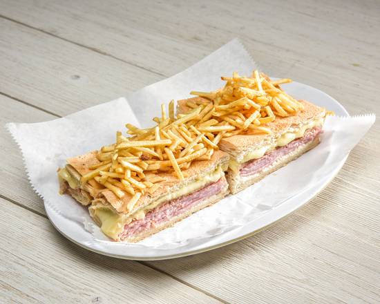 Order Sandwich Cubano Regular food online from Rinconcito Dadeland Mid Town store, Kendall on bringmethat.com