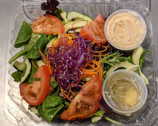 Order Organic Mixed Green Salad food online from Jojo Sushi Bar & Restaurant store, Santa Rosa on bringmethat.com