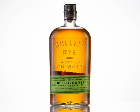 Order Bulleit Rye, 750mL whiskey (45.0% ABV) food online from Bellerose Wines & Liquor store, Queens on bringmethat.com