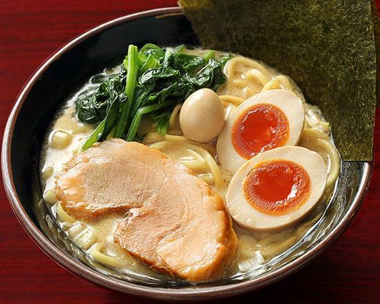 横浜家系ラーメン 町田商店 宮益坂店 Pork Bone Soup Ramenの出前 宅配 テイクアウトメニュー ウーバーイーツ