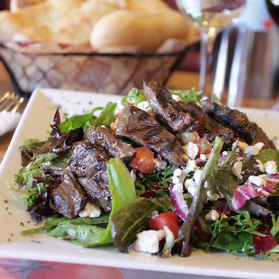 Order Tuscan Bistro Salad food online from Mama Theresa's store, Westbury on bringmethat.com