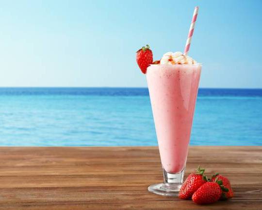 Order Strawberry Milk Shake food online from Midtown Quesadillas Snob store, New Brunswick on bringmethat.com