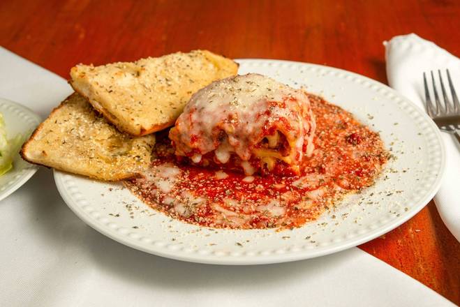 Order Traditional meat lasagna. food online from King's Pizza store, Daytona Beach on bringmethat.com