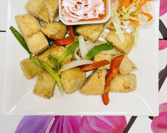 Order A7. Salt and Pepper Tofu food online from Pho Binh Minh store, Maple Valley on bringmethat.com