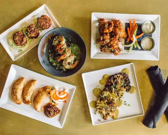 Order Mel S Drive In Santa Monica Menu Delivery Online Santa Monica Menu Prices Uber Eats