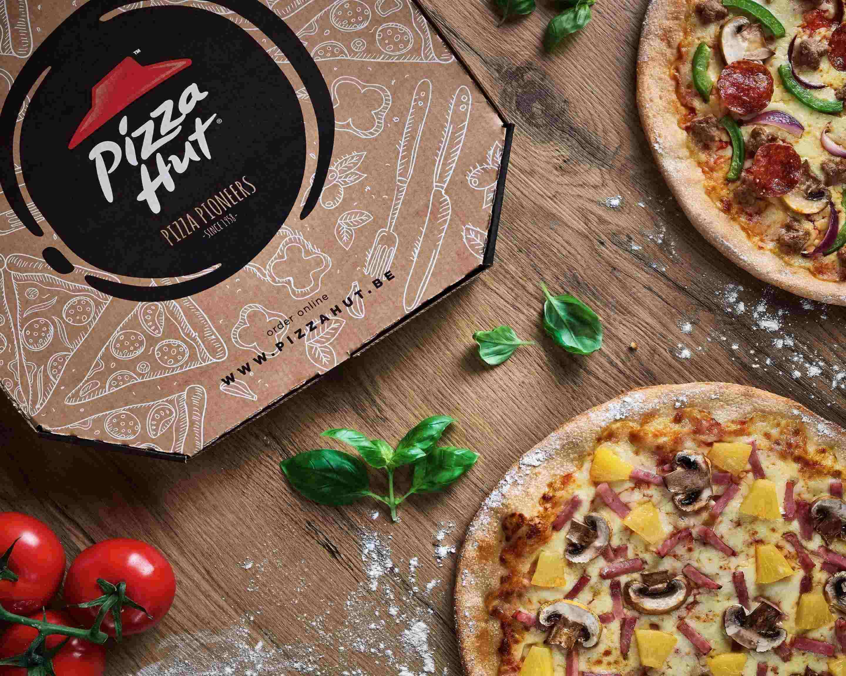 Bestellen bij Pizza Hut Gentse Baan 2 in SintNiklaas Menu en prijzen Uber Eats
