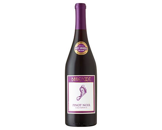 Order Barefoot Cellars Pinot Noir, 750mL red wine (13.0% ABV) food online from Bellerose Wines & Liquor store, Queens on bringmethat.com
