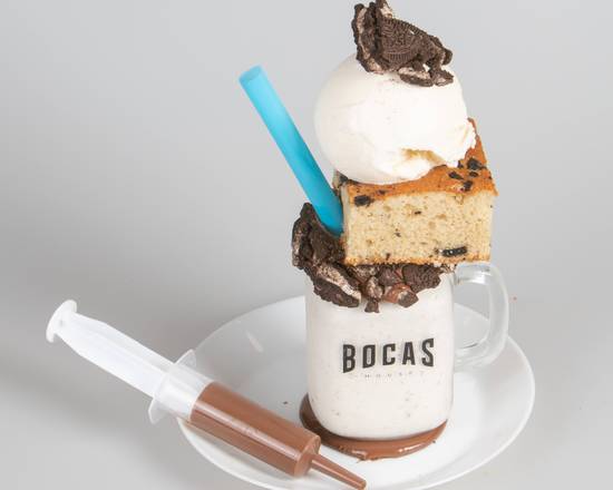 Order Cookies and Cream Milkshake food online from Bocas House store, Doral on bringmethat.com