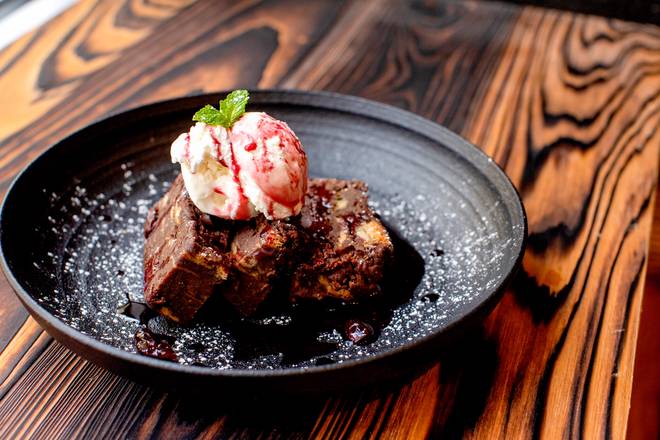 Order Chocolate Cherry Bread Pudding food online from Smokecraft Modern Barbecue store, Arlington on bringmethat.com