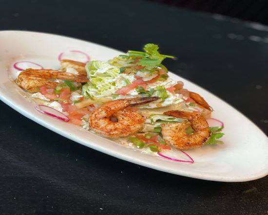 Order Tio Caesar Salad food online from Los Jefes Grill store, Metairie on bringmethat.com