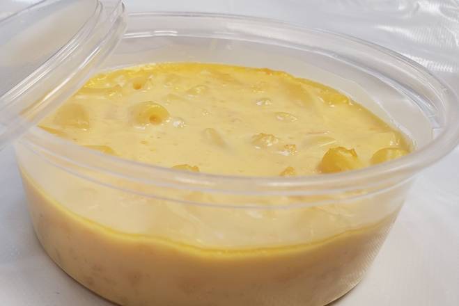 Order Mac & Cheese food online from Crown Fried Chicken store, Mount Vernon on bringmethat.com