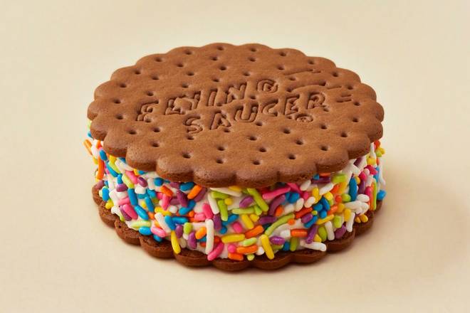 Order Deluxe Flying Saucers® (Individual) food online from Carvel store, Yonkers on bringmethat.com
