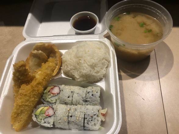 Order Bento Box Chicken food online from Sushi Cafe store, Winter Park on bringmethat.com