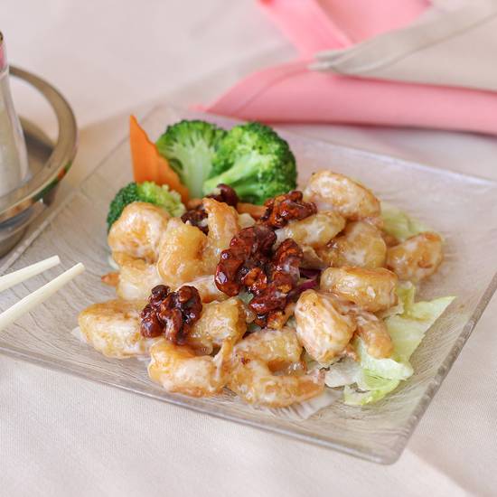 Order Honey Walnut Shrimp food online from Mandarin King store, Laguna Beach on bringmethat.com