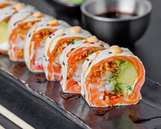 Order Santo Pecado Roll (10 PIECES) food online from Sushiato store, Miami on bringmethat.com