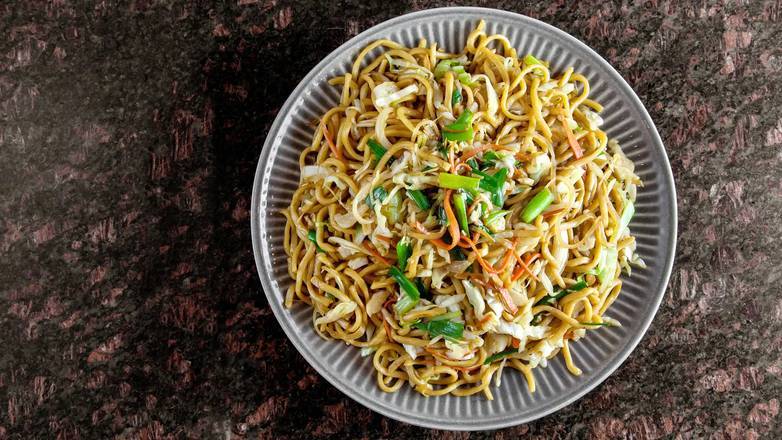 Order Stir-Fried Vegetarian Lo Mein food online from 88 Baobao store, Castro Valley on bringmethat.com