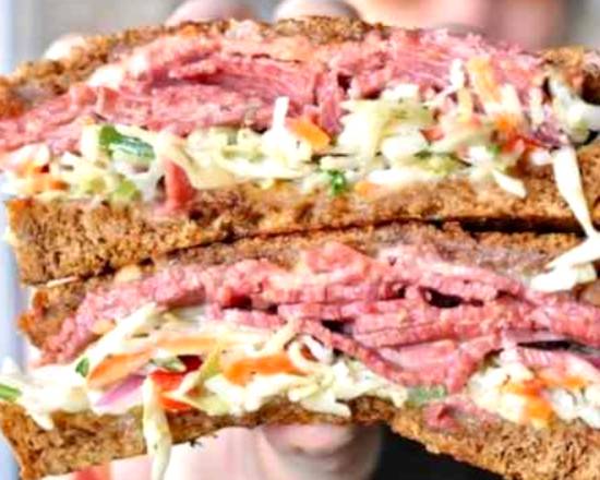 Order Fadó Reuben food online from Fado Irish Pub store, Atlanta on bringmethat.com