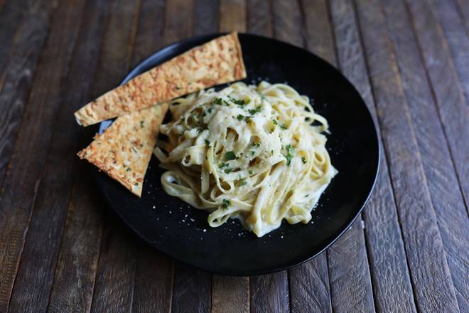 Order Fettuccine Alfredo food online from Lazy Dog Restaurant & Bar store, Boca Raton on bringmethat.com
