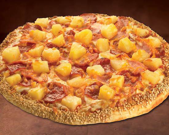 Order Medium  Howie Maui Specialty Pizza food online from Hungry Howie store, Lakewood Ranch on bringmethat.com