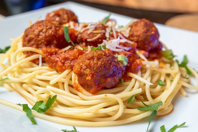 Order Spaghetti & Meatballs ( PF- Macarrão c/ almondegas) food online from Altas Horas store, Newark on bringmethat.com