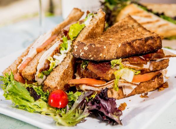 Order Turkey Club Sandwich food online from Crema Gourmet Espresso Bar store, Miami on bringmethat.com