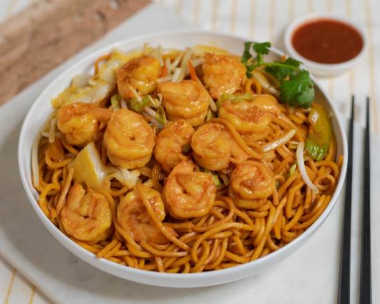 Order Shrimp Chow Mein food online from Louie's Chinese Cuisine store, Wilmington on bringmethat.com