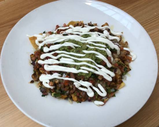 Order Super Nachos  food online from Mi Ranchito store, Santa Rosa on bringmethat.com