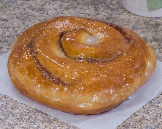 Order Cinnamon Twist food online from Kolache Bar store, Houston on bringmethat.com