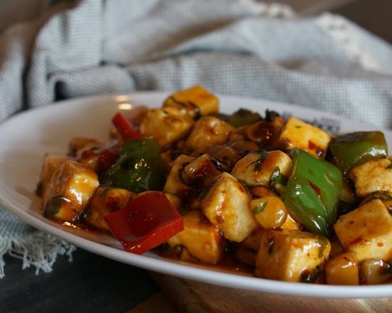 Order Kung Pao Paneer food online from Inchin Bamboo Garden store, San Ramon on bringmethat.com