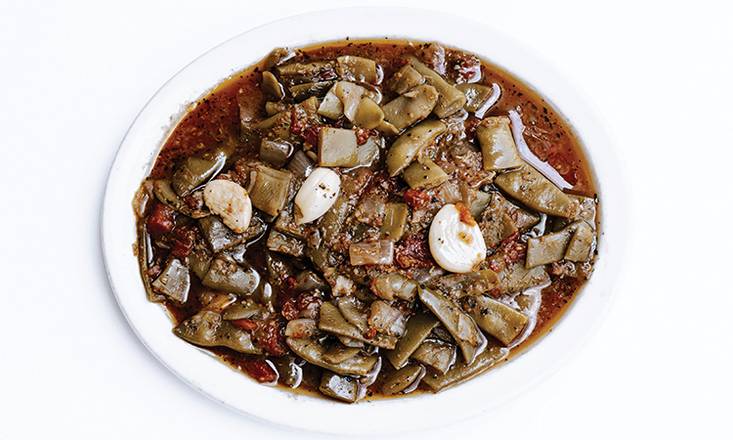 Order Loubie Bzeit food online from Aladdin's Eatery store, Pittsburgh on bringmethat.com