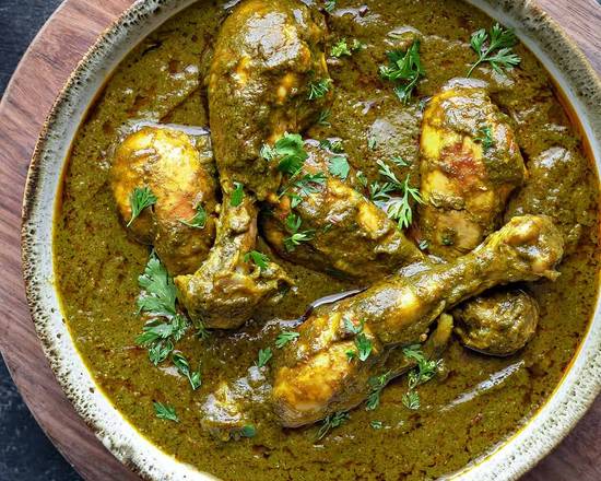 Order Palak Chicken food online from Desi Chops store, Chicago on bringmethat.com