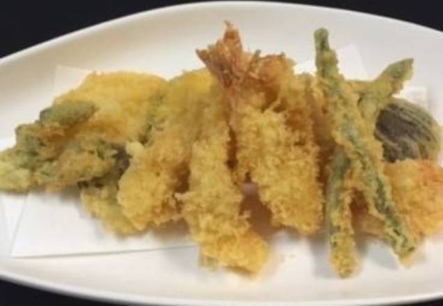 Order Shrimp & Vegetable Tempura Dinner food online from Sushi Katsu-Ya - Woodland Hills store, Woodland Hills on bringmethat.com