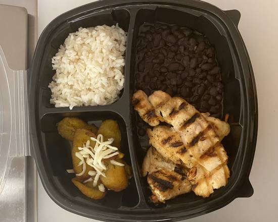 Order Abuela Chicken Grilled food online from ABUELOS LATIN FOOD store, Atlantic Beach on bringmethat.com
